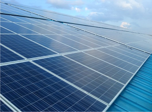 太陽能電池板704165952415